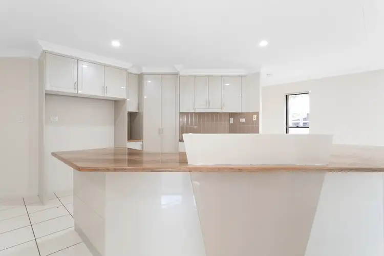 Fourth view of Homely house listing, 2 Bilgola Place, Blacks Beach QLD 4740