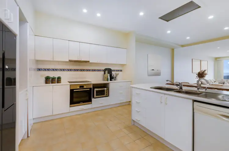 Fifth view of Homely house listing, 2/192b Griffiths Street, Port Fairy VIC 3284