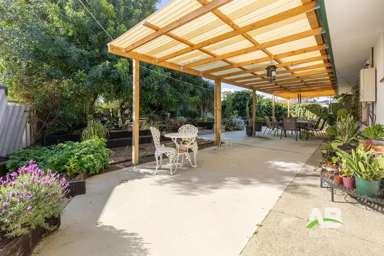 1B Taywood Drive, Wanneroo WA 6065