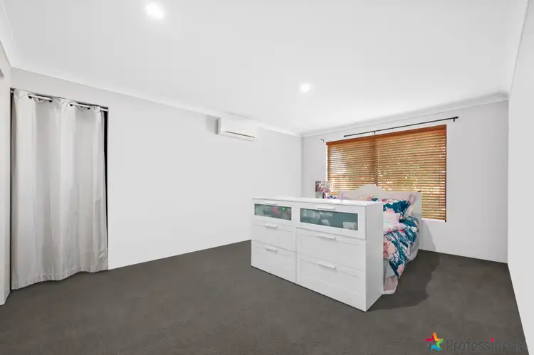 Fifth view of Homely house listing, 32 Salome Crescent, Lakelands WA 6180