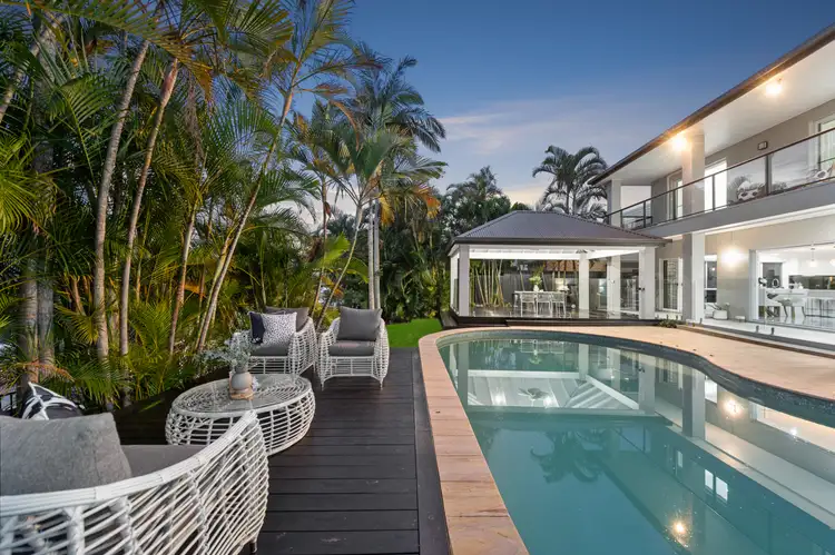 6 Gibraltar Drive, Isle Of Capri QLD 4217