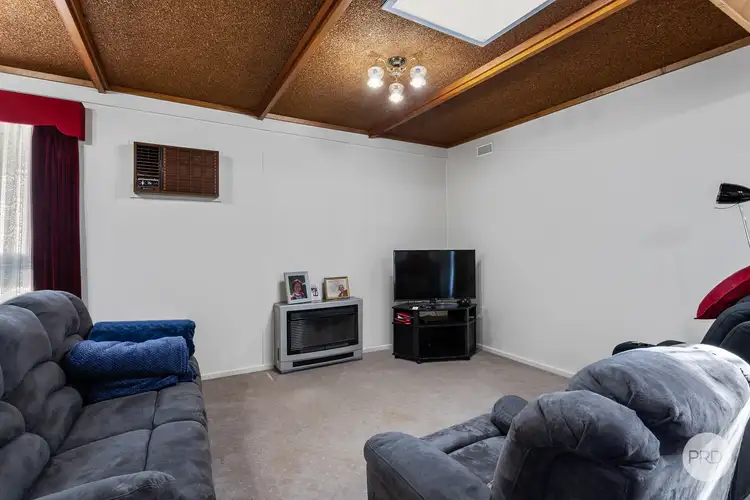 Fourth view of Homely house listing, 6 Reception Avenue, Strathdale VIC 3550