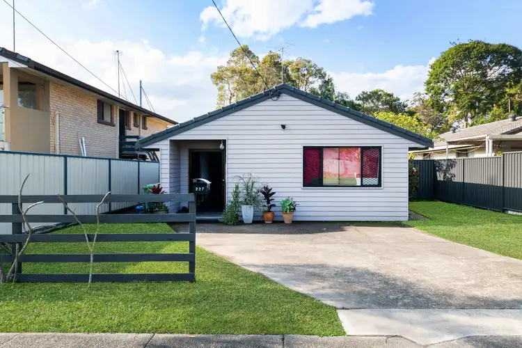 227 Cotlew st, Ashmore QLD 4214