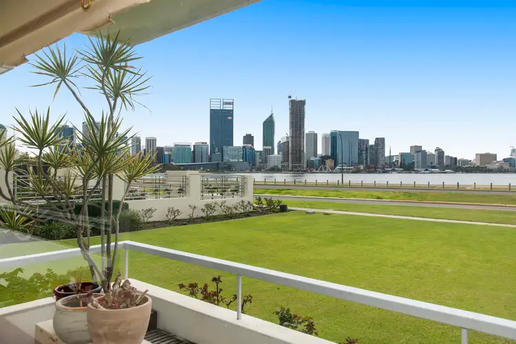 2/7 South Perth Esplanade, South Perth WA 6151
