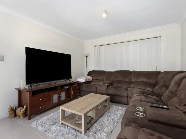 Sixth view of Homely unit listing, 4/213 Willmott Drive, Waikiki WA 6169