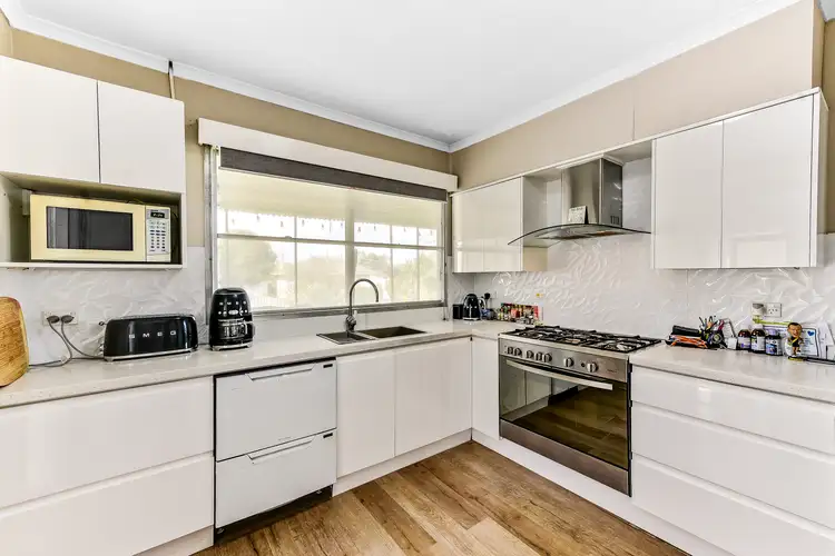 Sixth view of Homely house listing, 6 Camellia Court, Doveton VIC 3177