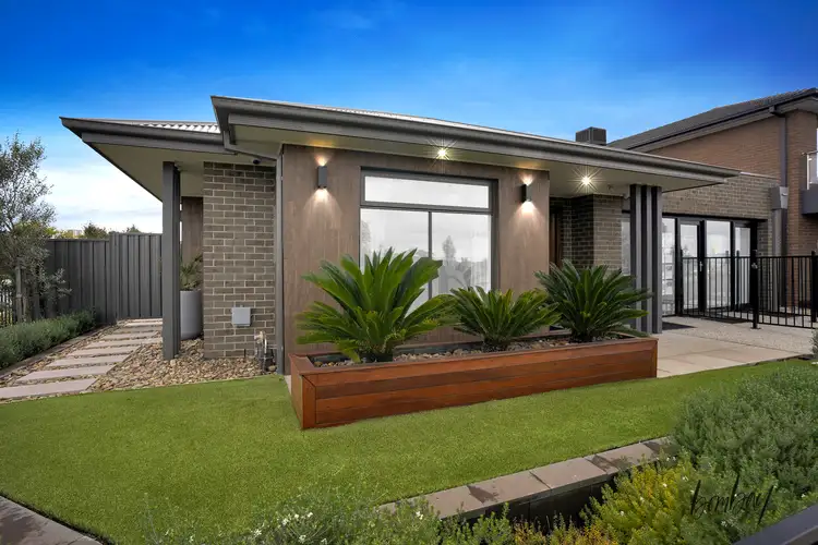 21 Lakeside Drive, Wollert VIC 3750