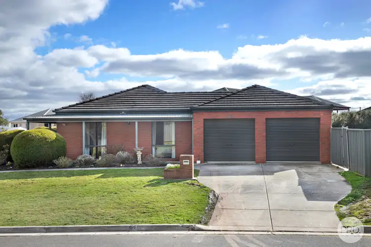 Second view of Homely house listing, 2 Heights Crescent, Ballarat North VIC 3350
