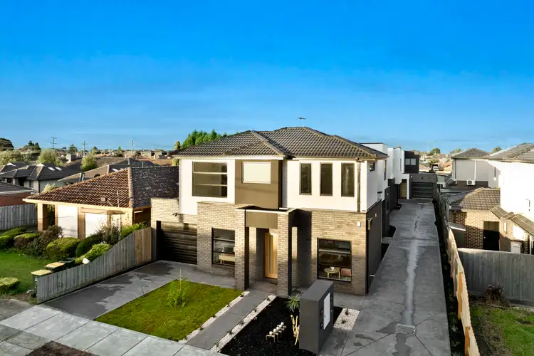 Second view of Homely townhouse listing, 5/12 Geoffrey Street, Thomastown VIC 3074