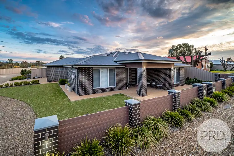 22 Gibson Street, Boorooma NSW 2650