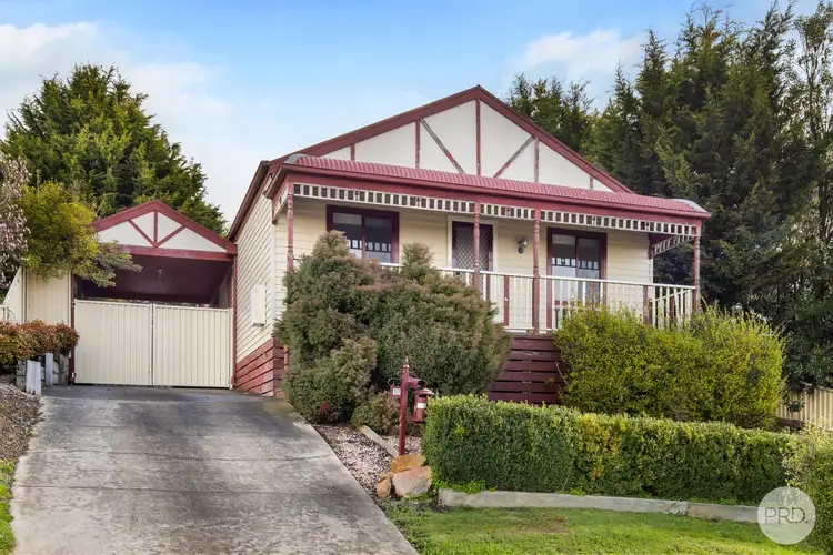 11 Hammon Street, Creswick VIC 3363