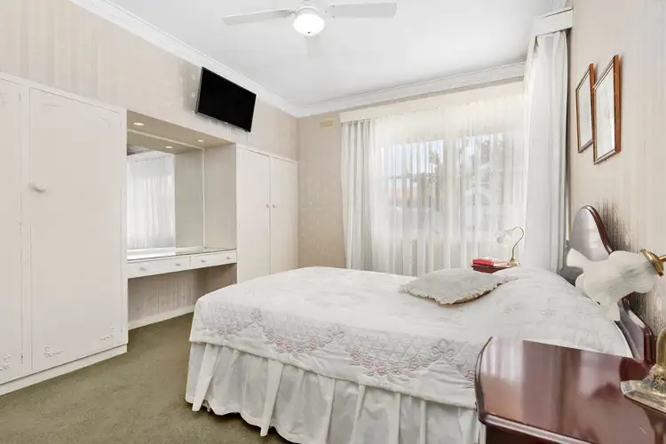 Sixth view of Homely house listing, 17 Hamlyn Avenue, Hamlyn Heights VIC 3215