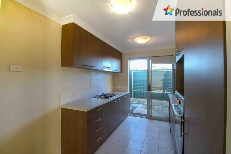 Fifth view of Homely house listing, 5/21 Cronin Place, Armadale WA 6112