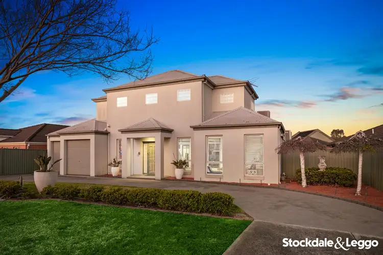 Second view of Homely house listing, 7 Cobblestone Drive, Attwood VIC 3049