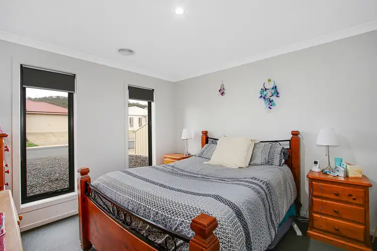 Fifth view of Homely house listing, 30 Inwood Crescent, Wodonga VIC 3690