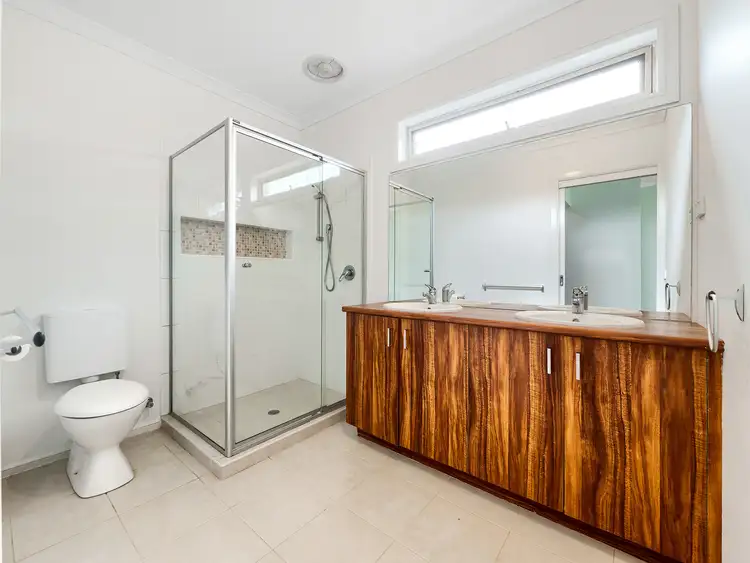 Fifth view of Homely house listing, 1 Maddock Drive, Cranbourne East VIC 3977