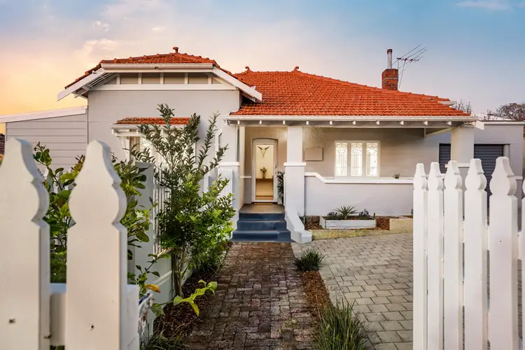 33 Kenilworth Street, Bayswater WA 6053
