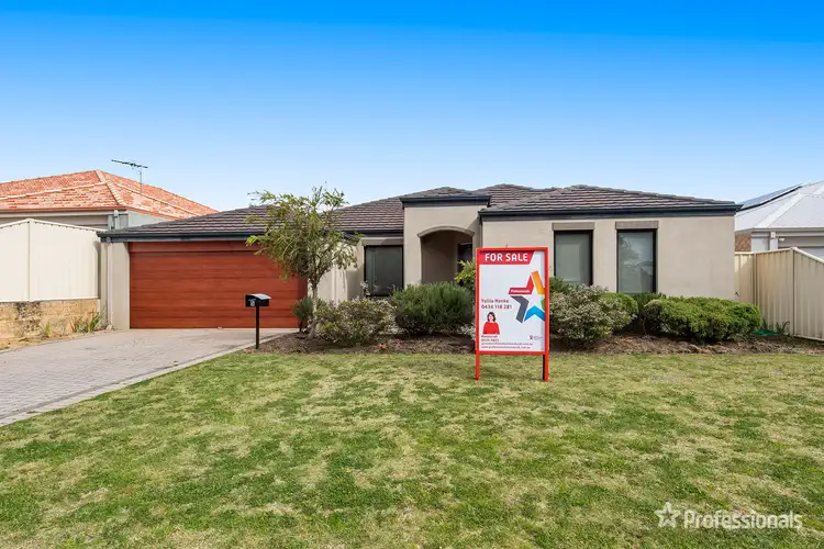 Main view of Homely house listing, 5 Lea Wynd, Lakelands WA 6180