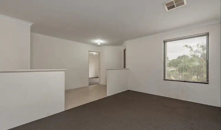 Fifth view of Homely house listing, 5 Lea Wynd, Lakelands WA 6180