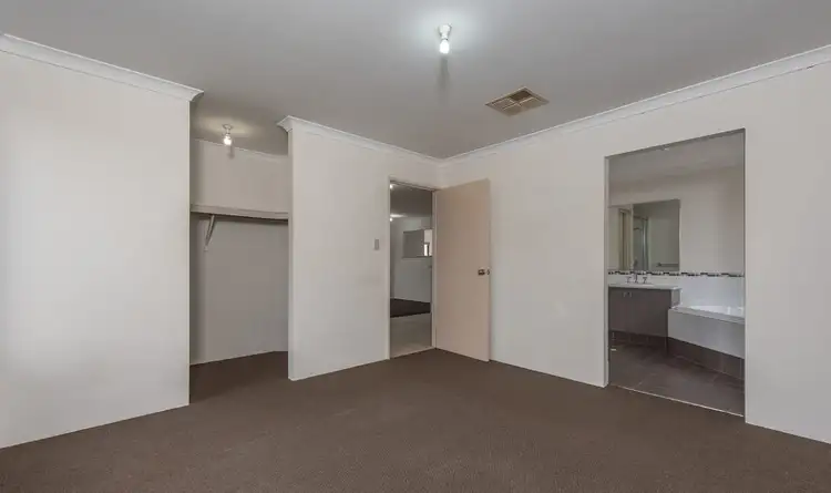 Sixth view of Homely house listing, 5 Lea Wynd, Lakelands WA 6180