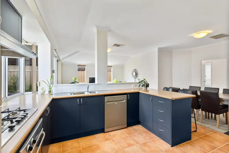 Second view of Homely house listing, 3/25 Ellesmere Circuit, Success WA 6164