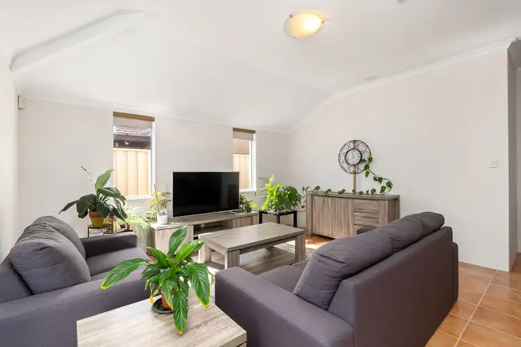 Fourth view of Homely house listing, 3/25 Ellesmere Circuit, Success WA 6164