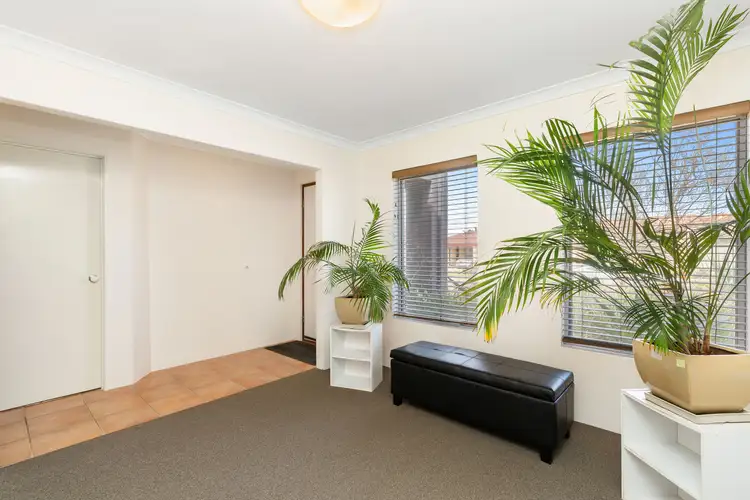 Seventh view of Homely house listing, 3/25 Ellesmere Circuit, Success WA 6164