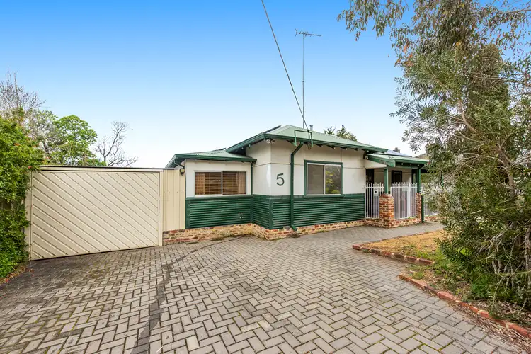 5 Wattle Crescent, Wundowie WA 6560