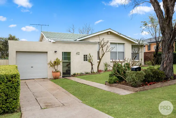 42 Ironbark Drive, Cranebrook NSW 2749