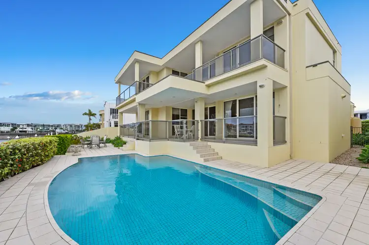 12A Brittanic Crescent, Paradise Point QLD 4216