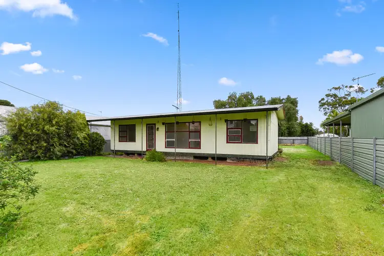 Second view of Homely house listing, 4 Heather Street, Keith SA 5267