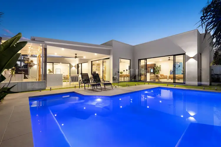 38 Bluejay Street, Burleigh Waters QLD 4220