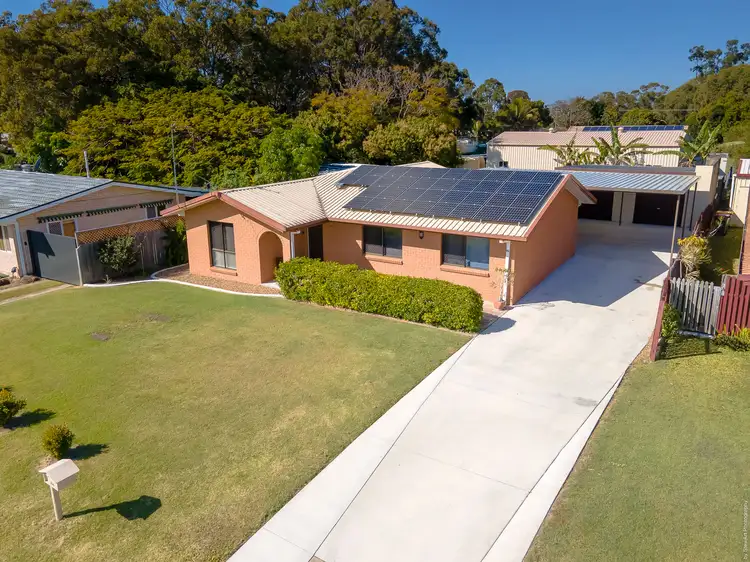 84 Lauren Street, Urangan QLD 4655