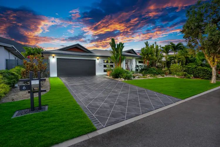 6 Billingai Close, Palm Cove QLD 4879