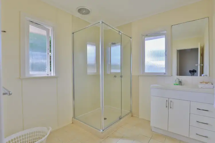 Fourth view of Homely house listing, 2 Loney Street, Avenell Heights QLD 4670