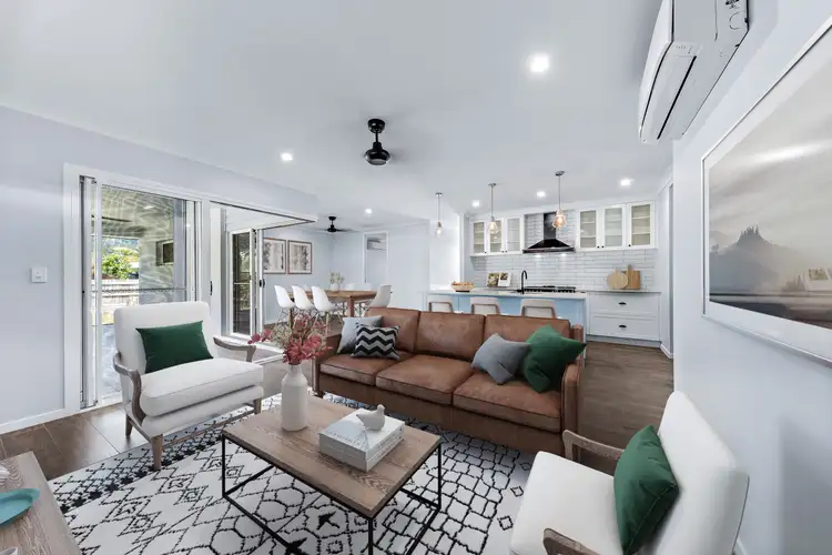 2 Arnold Court, Cannonvale QLD 4802