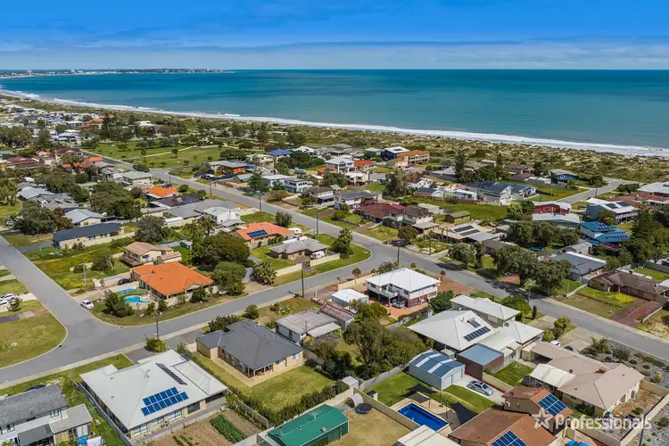 Fifth view of Homely house listing, 2 Barden Street, Madora Bay WA 6210