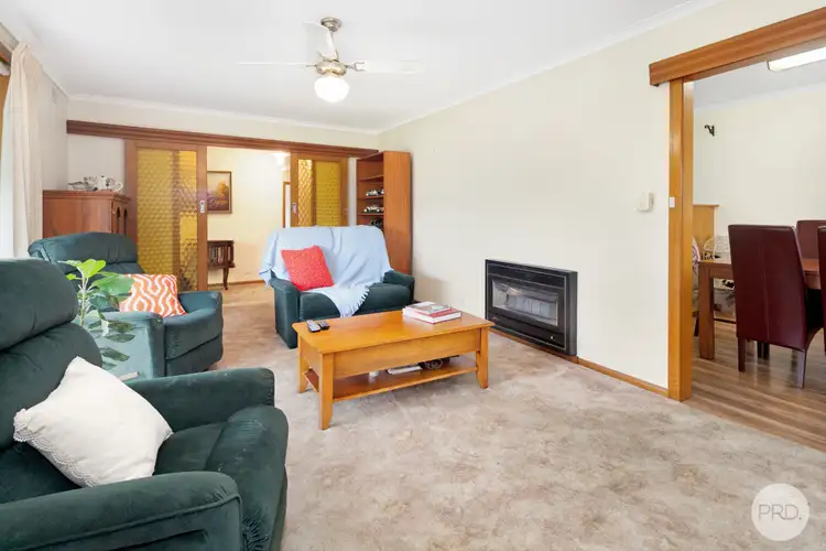 Fifth view of Homely house listing, 2 Rugby Street, Wendouree VIC 3355