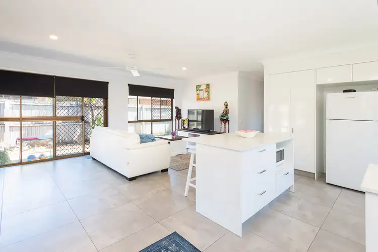 Fifth view of Homely semi-detached listing, 1/20 Warrie Close, Paradise Point QLD 4216