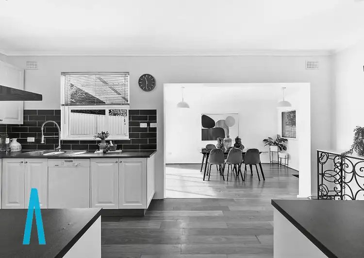 36 Knightsbridge Avenue, Valley View SA 5093