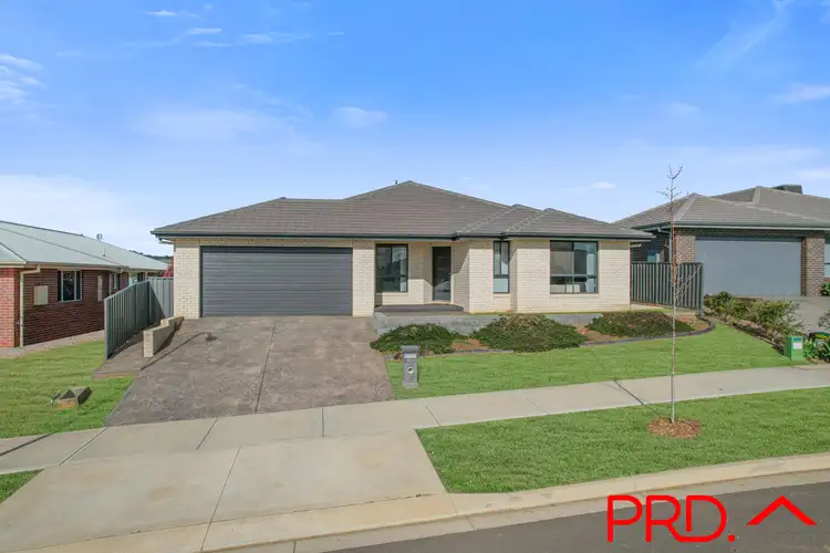 Second view of Homely house listing, 120 Verdelho Drive, Tamworth NSW 2340