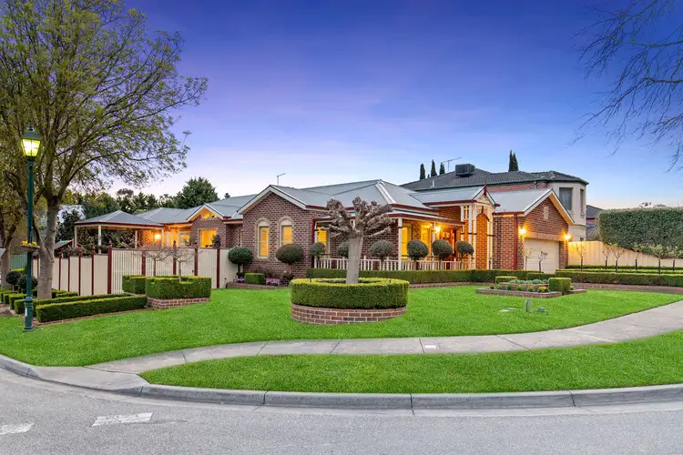 12 Manor Drive, Frankston South VIC 3199