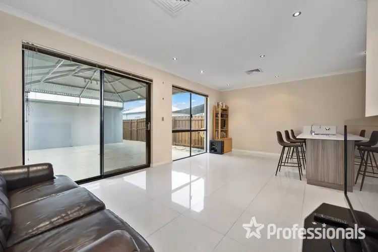 Sixth view of Homely house listing, 15 Powlett Link, Ellenbrook WA 6069