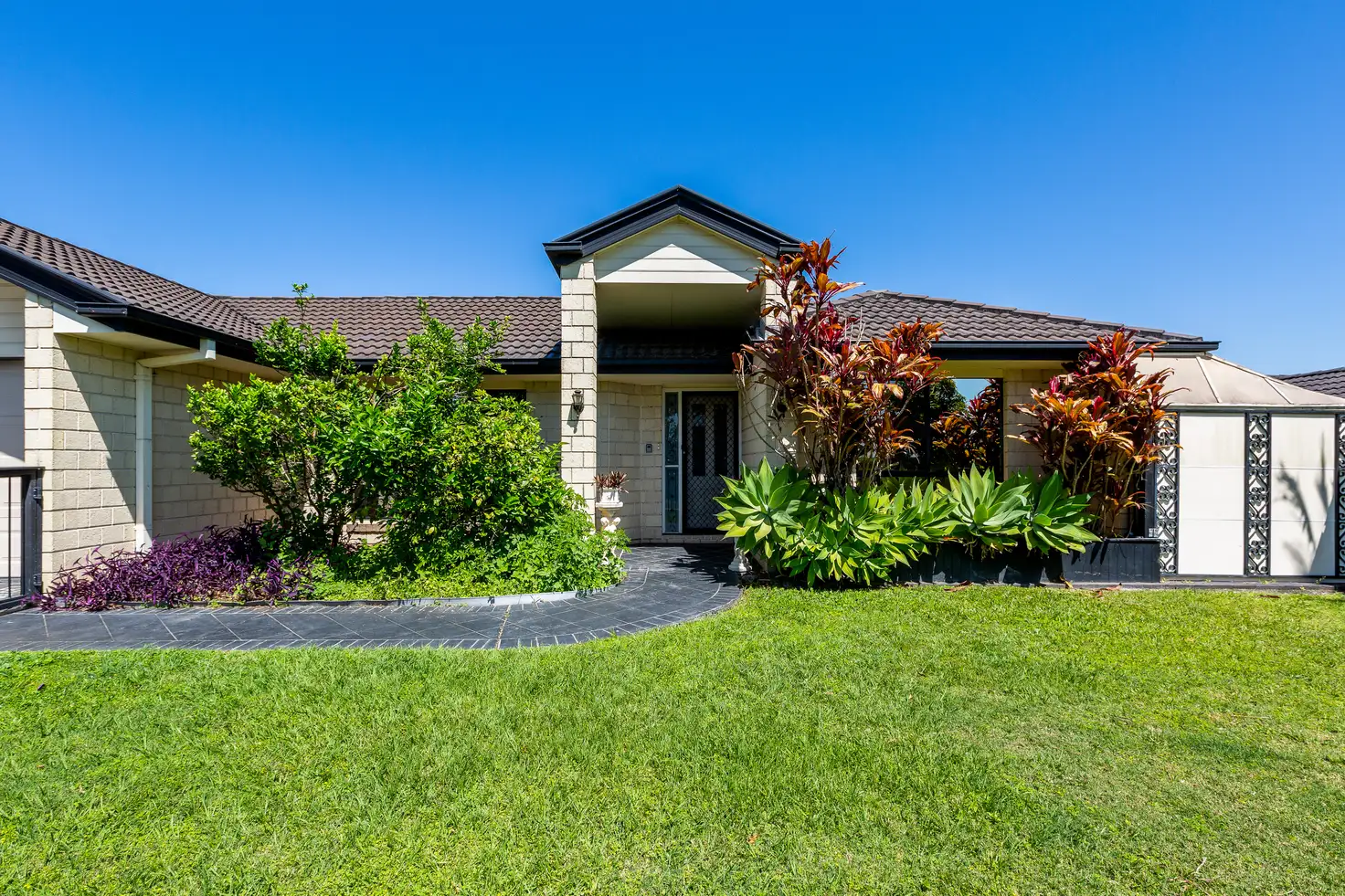 Main view of Homely house listing, 6 Brittany Drive, Oxenford QLD 4210