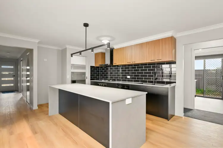 Third view of Homely house listing, 8 Reidy St, Benalla VIC 3672