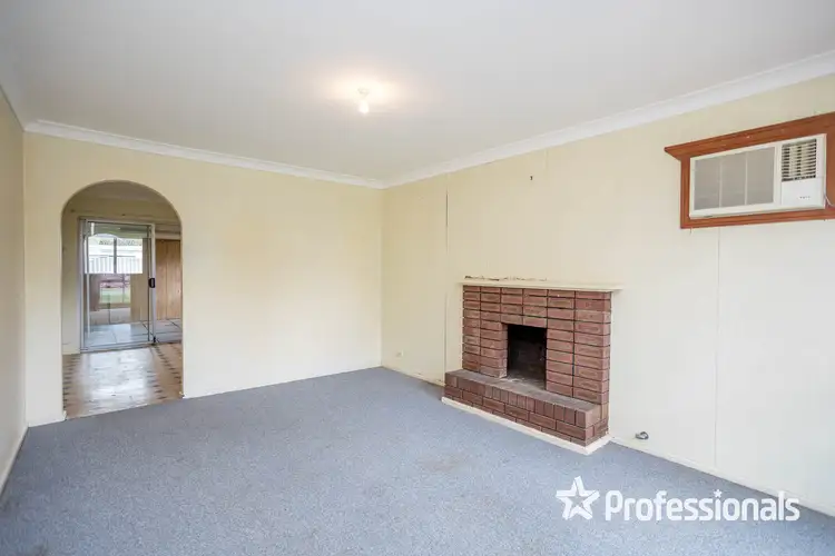 Sixth view of Homely house listing, 11 Redtingle Road, Camillo WA 6111