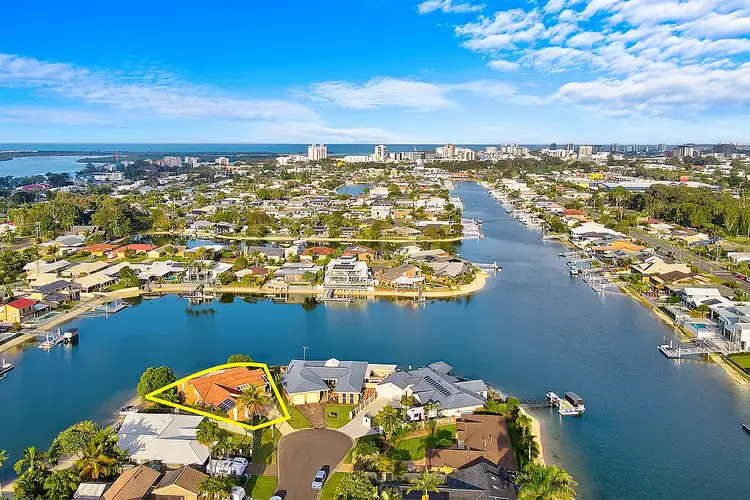 7 Chiswell Place, Maroochydore QLD 4558