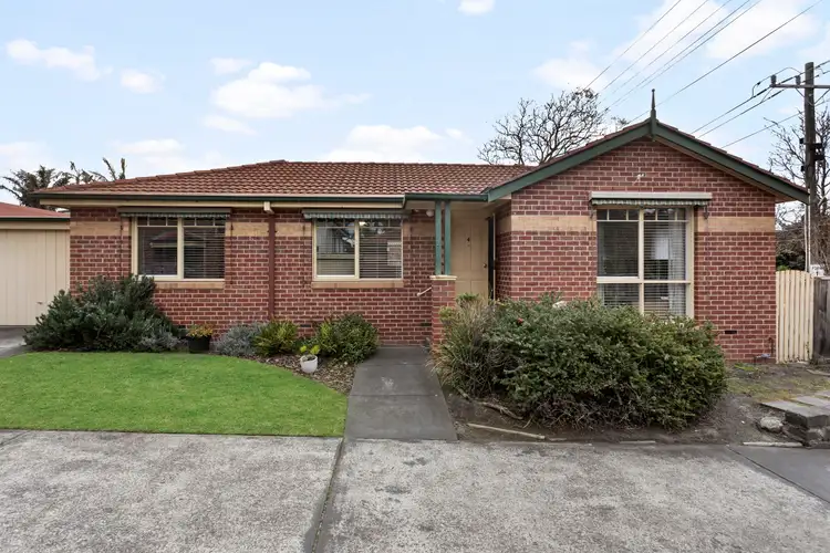Main view of Homely unit listing, 4/392-394 Bay Road, Cheltenham VIC 3192