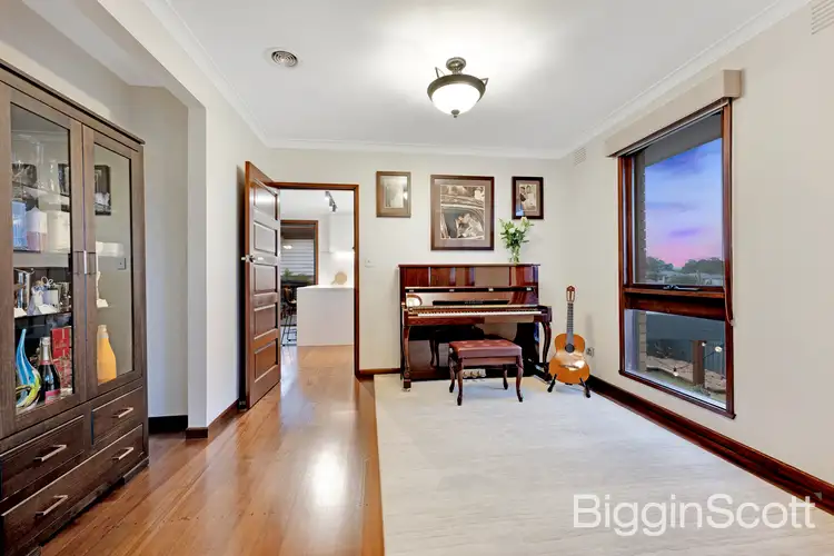 Sixth view of Homely house listing, 5 Bristol Court, Forest Hill VIC 3131