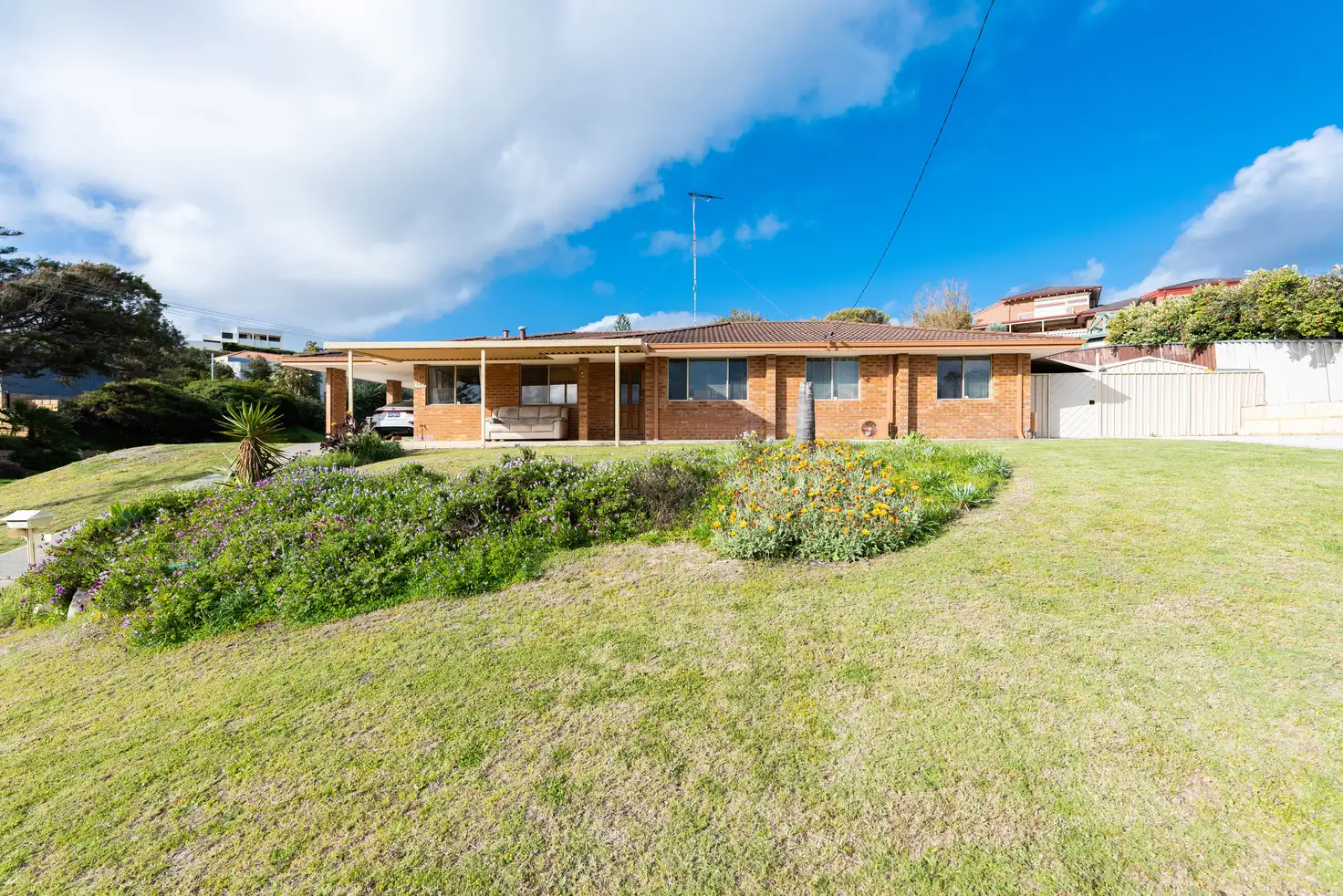 Main view of Homely house listing, 2 Cooinda Close, Quinns Rocks WA 6030